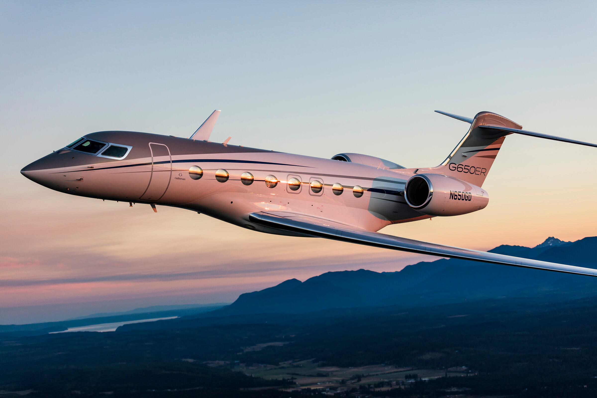 Gulfstream G650 — Ultra-Long Range Jet